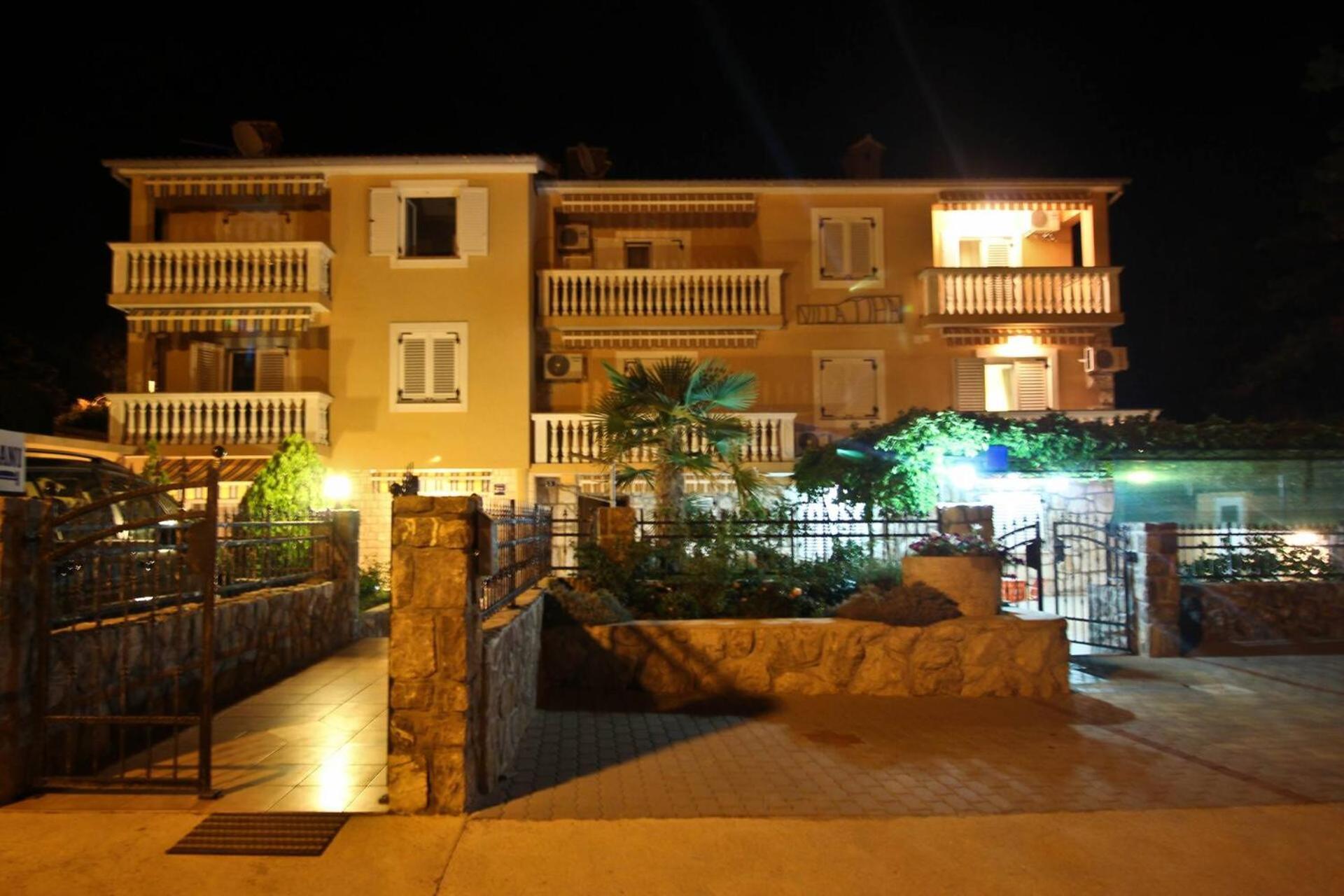 Villa Tiha Lili Šilo Buitenkant foto